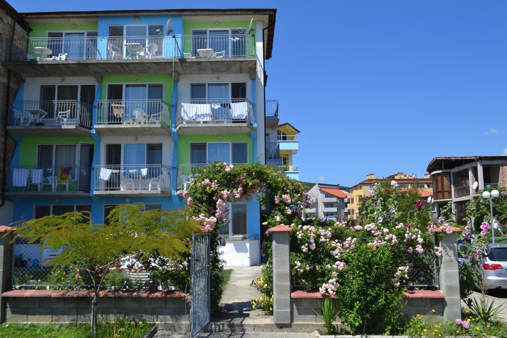 Guest house Galina *